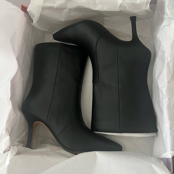 Black Heeled Boots - Picture 8 of 8